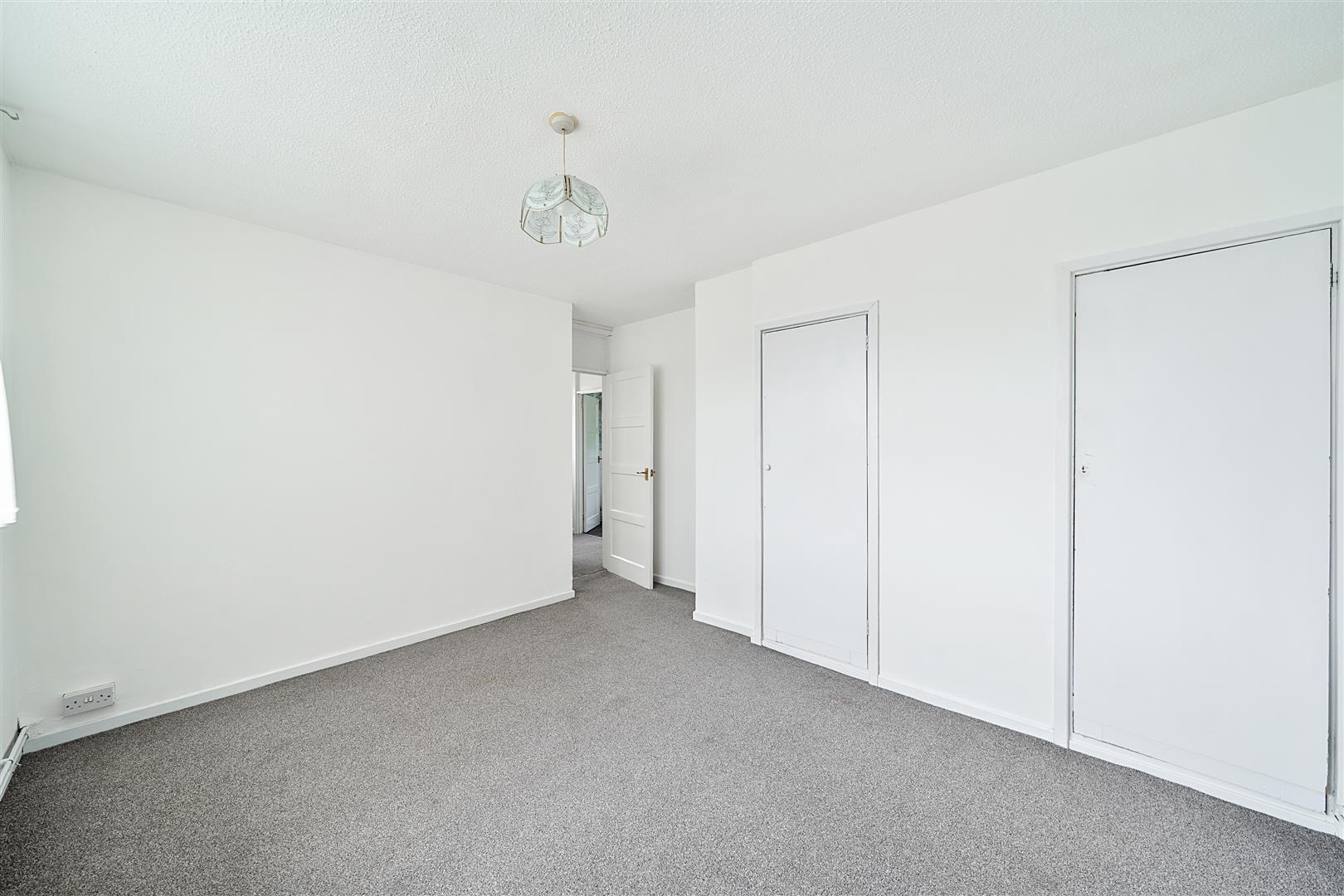 Gendros Avenue East, Gendros, Swansea, SA5 8DE